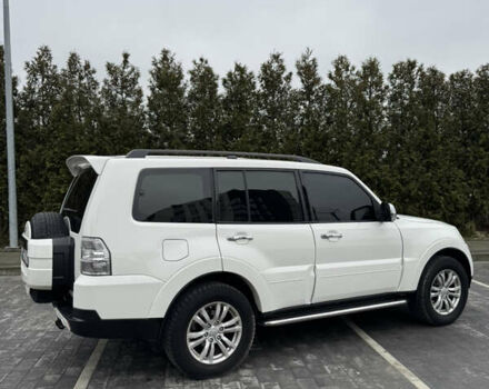 Білий Міцубісі Паджеро, об'ємом двигуна 2.97 л та пробігом 245 тис. км за 8900 $, фото 43 на Automoto.ua