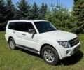 Белый Мицубиси Паджеро, объемом двигателя 3.2 л и пробегом 82 тыс. км за 27000 $, фото 1 на Automoto.ua