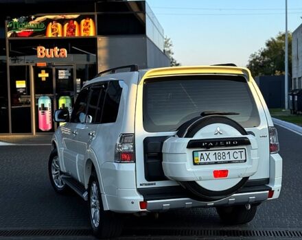 Белый Мицубиси Паджеро, объемом двигателя 3.2 л и пробегом 0 тыс. км за 18350 $, фото 4 на Automoto.ua