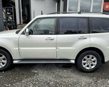 Белый Мицубиси Паджеро, объемом двигателя 3.5 л и пробегом 233 тыс. км за 14900 $, фото 10 на Automoto.ua