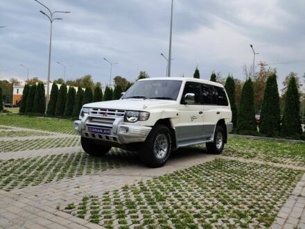 Мицубиси Паджеро 1999 в Харькове на Automoto.ua Белый Мицубиси Паджеро, объемом двигателя 0 л и пробегом 200 тыс. км за 2500 $, фото 1 на Automoto.ua