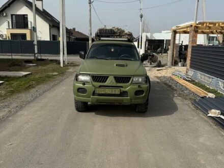 Білий Міцубісі Паджеро, об'ємом двигуна 0 л та пробігом 200 тис. км за 5800 $, фото 1 на Automoto.ua