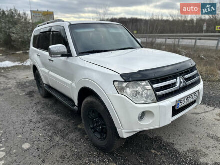 Міцубісі Паджеро 2007 у Тернополі на Automoto.ua Білий Міцубісі Паджеро, об'ємом двигуна 2.97 л та пробігом 335 тис. км за 8500 $, фото 1 на Automoto.ua