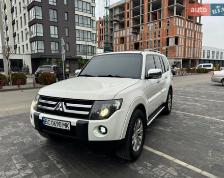 Білий Міцубісі Паджеро, об'ємом двигуна 2.97 л та пробігом 245 тис. км за 9850 $, фото 1 на Automoto.ua