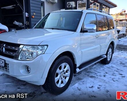 Белый Мицубиси Паджеро, объемом двигателя 3.5 л и пробегом 220 тыс. км за 14500 $, фото 1 на Automoto.ua