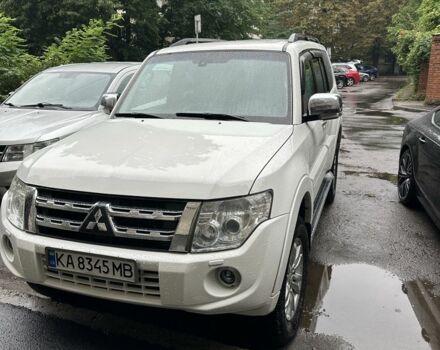 Білий Міцубісі Паджеро, об'ємом двигуна 3.2 л та пробігом 189 тис. км за 23000 $, фото 1 на Automoto.ua