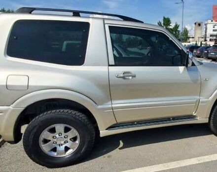 Бежевий Міцубісі Паджеро, об'ємом двигуна 2.97 л та пробігом 187 тис. км за 12900 $, фото 3 на Automoto.ua