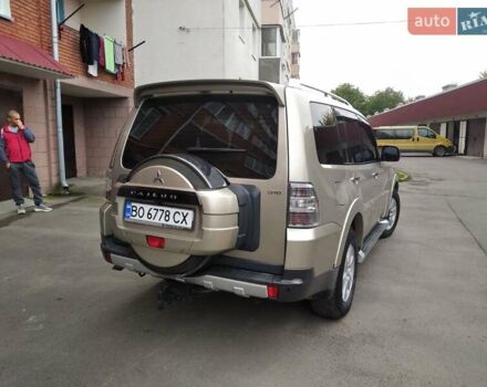 Бежевий Міцубісі Паджеро, об'ємом двигуна 3.2 л та пробігом 245 тис. км за 15300 $, фото 61 на Automoto.ua