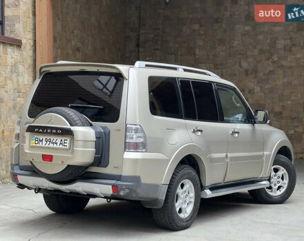 Бежевый Мицубиси Паджеро, объемом двигателя 2.97 л и пробегом 163 тыс. км за 12000 $, фото 5 на Automoto.ua