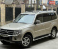 Бежевый Мицубиси Паджеро, объемом двигателя 2.97 л и пробегом 163 тыс. км за 12000 $, фото 4 на Automoto.ua