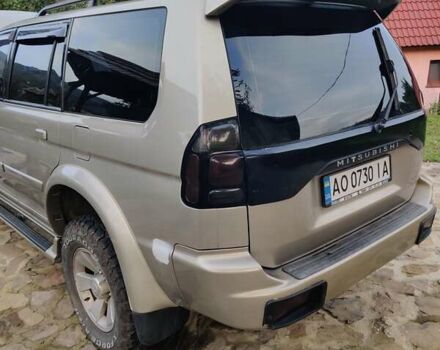 Бежевий Міцубісі Паджеро, об'ємом двигуна 3 л та пробігом 187 тис. км за 8900 $, фото 3 на Automoto.ua