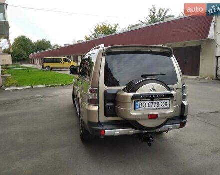 Бежевий Міцубісі Паджеро, об'ємом двигуна 3.2 л та пробігом 245 тис. км за 15300 $, фото 28 на Automoto.ua