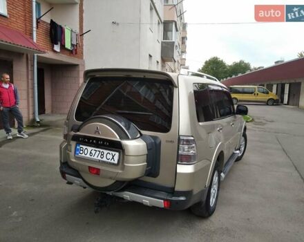 Бежевий Міцубісі Паджеро, об'ємом двигуна 3.2 л та пробігом 245 тис. км за 15300 $, фото 26 на Automoto.ua
