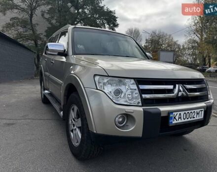 Бежевый Мицубиси Паджеро, объемом двигателя 2.97 л и пробегом 160 тыс. км за 12150 $, фото 6 на Automoto.ua