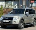 Бежевый Мицубиси Паджеро, объемом двигателя 3 л и пробегом 208 тыс. км за 10300 $, фото 6 на Automoto.ua