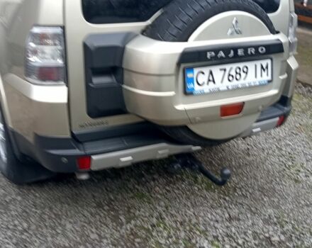 Бежевий Міцубісі Паджеро, об'ємом двигуна 3.2 л та пробігом 187 тис. км за 14200 $, фото 7 на Automoto.ua
