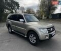 Бежевый Мицубиси Паджеро, объемом двигателя 2.97 л и пробегом 160 тыс. км за 12150 $, фото 1 на Automoto.ua