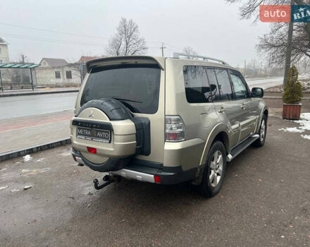 Бежевий Міцубісі Паджеро, об'ємом двигуна 3.2 л та пробігом 344 тис. км за 10000 $, фото 7 на Automoto.ua