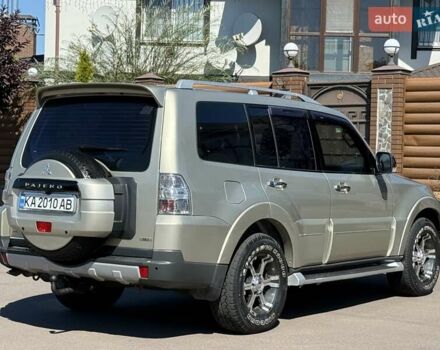 Бежевый Мицубиси Паджеро, объемом двигателя 3 л и пробегом 208 тыс. км за 10300 $, фото 46 на Automoto.ua