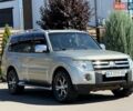 Бежевый Мицубиси Паджеро, объемом двигателя 3 л и пробегом 208 тыс. км за 10300 $, фото 19 на Automoto.ua