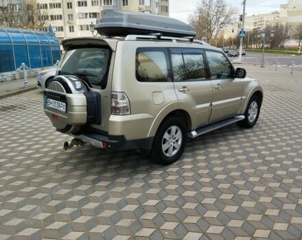 Бежевый Мицубиси Паджеро, объемом двигателя 0 л и пробегом 167 тыс. км за 11700 $, фото 3 на Automoto.ua