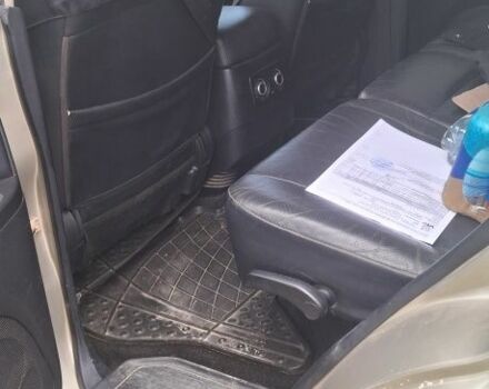 Бежевый Мицубиси Паджеро, объемом двигателя 3 л и пробегом 196 тыс. км за 10000 $, фото 6 на Automoto.ua