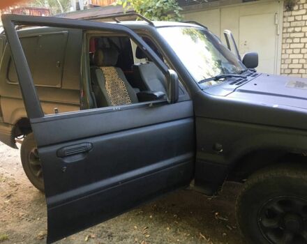 Чорний Міцубісі Паджеро, об'ємом двигуна 0 л та пробігом 180 тис. км за 3500 $, фото 2 на Automoto.ua