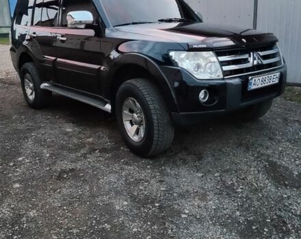 Чорний Міцубісі Паджеро, об'ємом двигуна 3 л та пробігом 320 тис. км за 11700 $, фото 1 на Automoto.ua
