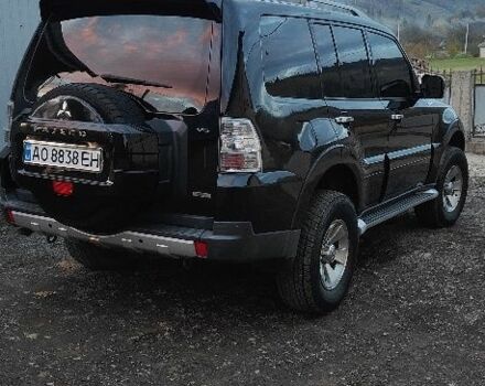 Чорний Міцубісі Паджеро, об'ємом двигуна 3 л та пробігом 320 тис. км за 11700 $, фото 3 на Automoto.ua