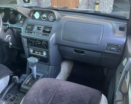 Черный Мицубиси Паджеро, объемом двигателя 2.84 л и пробегом 400 тыс. км за 6777 $, фото 9 на Automoto.ua