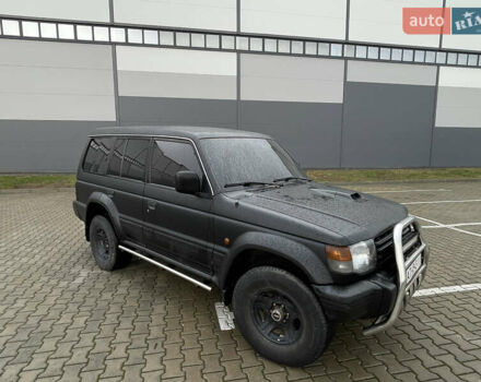Черный Мицубиси Паджеро, объемом двигателя 2.84 л и пробегом 413 тыс. км за 7700 $, фото 6 на Automoto.ua