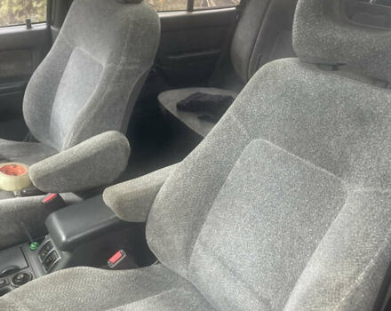 Чорний Міцубісі Паджеро, об'ємом двигуна 3.5 л та пробігом 265 тис. км за 3900 $, фото 5 на Automoto.ua