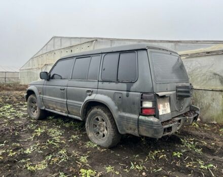 Чорний Міцубісі Паджеро, об'ємом двигуна 0 л та пробігом 333 тис. км за 2500 $, фото 1 на Automoto.ua