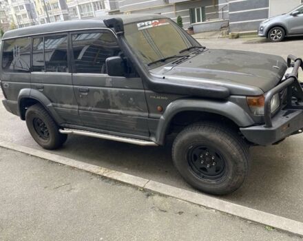 Чорний Міцубісі Паджеро, об'ємом двигуна 3.5 л та пробігом 350 тис. км за 4900 $, фото 6 на Automoto.ua