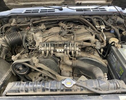 Чорний Міцубісі Паджеро, об'ємом двигуна 3.5 л та пробігом 350 тис. км за 4900 $, фото 6 на Automoto.ua