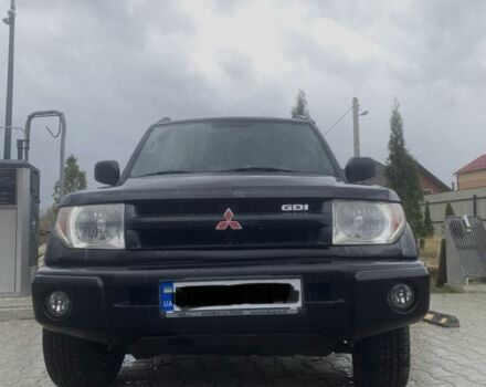Міцубісі Паджеро 2000 у Дрогобичі на Automoto.ua Чорний Міцубісі Паджеро, об'ємом двигуна 2 л та пробігом 260 тис. км за 6000 $, фото 1 на Automoto.ua