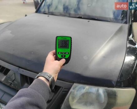 Чорний Міцубісі Паджеро, об'ємом двигуна 3.5 л та пробігом 372 тис. км за 4889 $, фото 8 на Automoto.ua