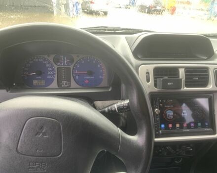 Міцубісі Паджеро 2000 у Дрогобичі на Automoto.ua Чорний Міцубісі Паджеро, об'ємом двигуна 2 л та пробігом 260 тис. км за 6000 $, фото 6 на Automoto.ua