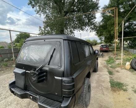 Чорний Міцубісі Паджеро, об'ємом двигуна 2.8 л та пробігом 300 тис. км за 2650 $, фото 5 на Automoto.ua