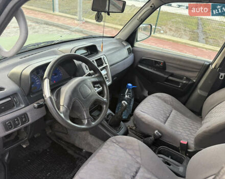 Черный Мицубиси Паджеро, объемом двигателя 2 л и пробегом 170 тыс. км за 2999 $, фото 13 на Automoto.ua