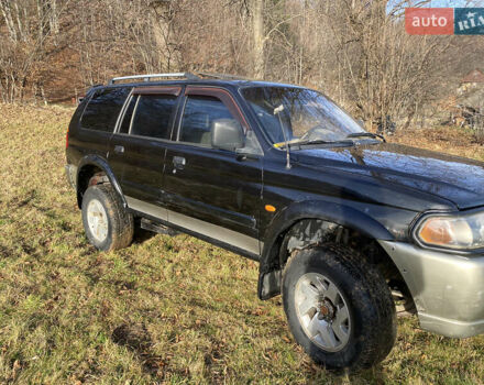 Черный Мицубиси Паджеро, объемом двигателя 2.97 л и пробегом 340 тыс. км за 4400 $, фото 3 на Automoto.ua