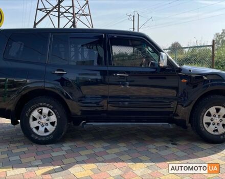 Чорний Міцубісі Паджеро, об'ємом двигуна 3.5 л та пробігом 260 тис. км за 10500 $, фото 7 на Automoto.ua