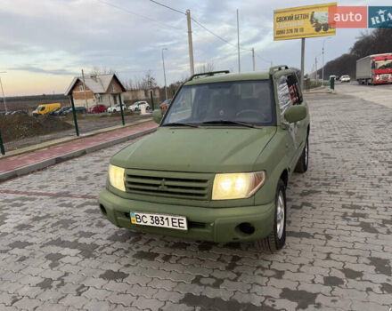 Черный Мицубиси Паджеро, объемом двигателя 2 л и пробегом 170 тыс. км за 2999 $, фото 2 на Automoto.ua