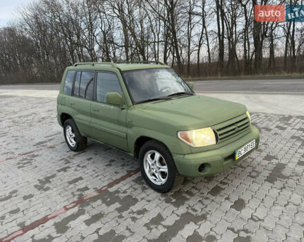 Черный Мицубиси Паджеро, объемом двигателя 2 л и пробегом 170 тыс. км за 2999 $, фото 5 на Automoto.ua