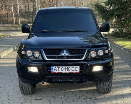 Черный Мицубиси Паджеро, объемом двигателя 3.5 л и пробегом 190 тыс. км за 5899 $, фото 1 на Automoto.ua