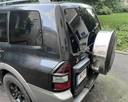 Чорний Міцубісі Паджеро, об'ємом двигуна 3.2 л та пробігом 285 тис. км за 2800 $, фото 11 на Automoto.ua