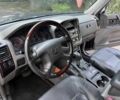 Чорний Міцубісі Паджеро, об'ємом двигуна 3.2 л та пробігом 285 тис. км за 2800 $, фото 4 на Automoto.ua