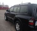 Черный Мицубиси Паджеро, объемом двигателя 3 л и пробегом 300 тыс. км за 4200 $, фото 2 на Automoto.ua