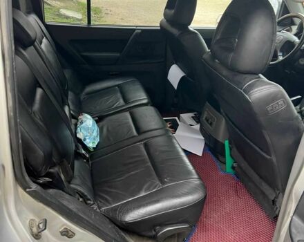 Черный Мицубиси Паджеро, объемом двигателя 3.2 л и пробегом 30 тыс. км за 4200 $, фото 4 на Automoto.ua