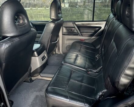 Черный Мицубиси Паджеро, объемом двигателя 3.2 л и пробегом 200 тыс. км за 7800 $, фото 9 на Automoto.ua